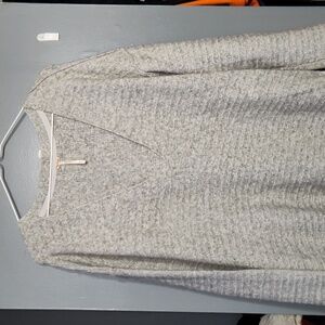 Free People oversized v neck tunic sweater size med